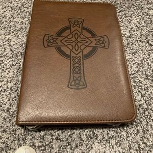 Brown Leather Celtic Cross Zippered Case